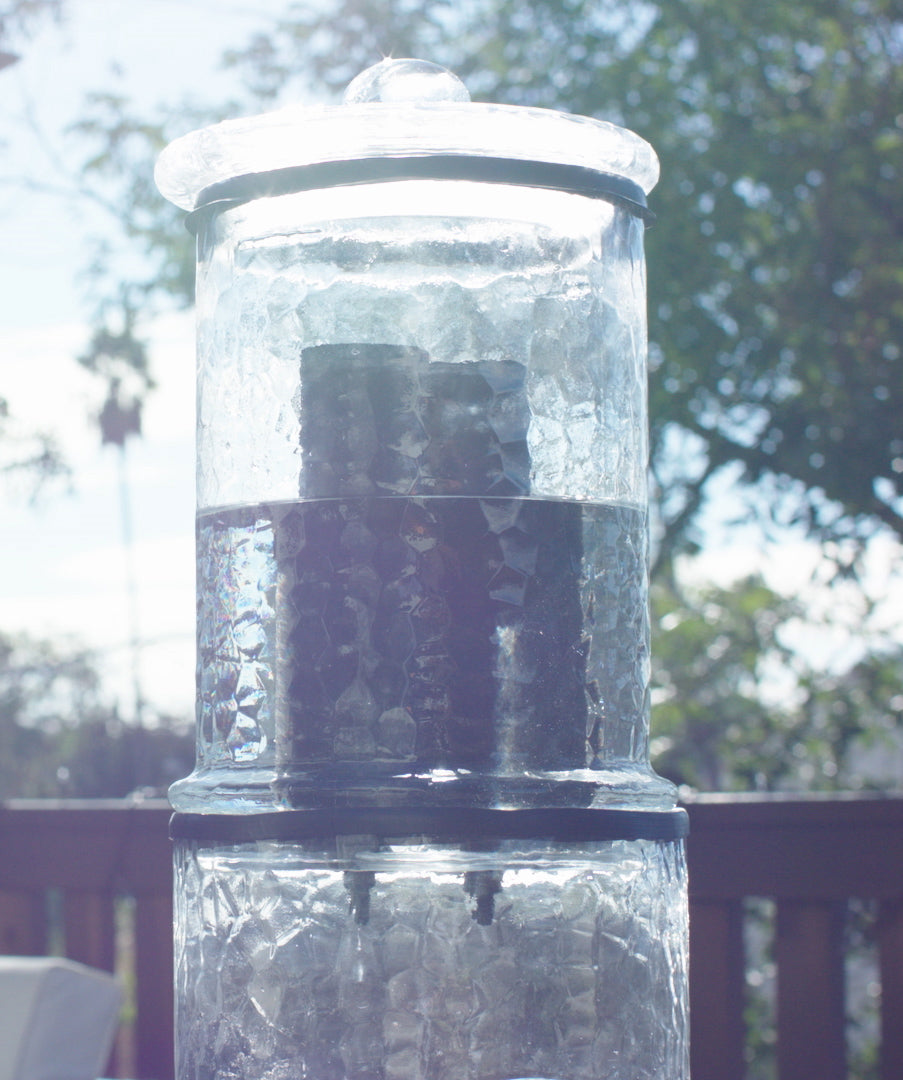 The Water Machine - All Glass Water Filtration System